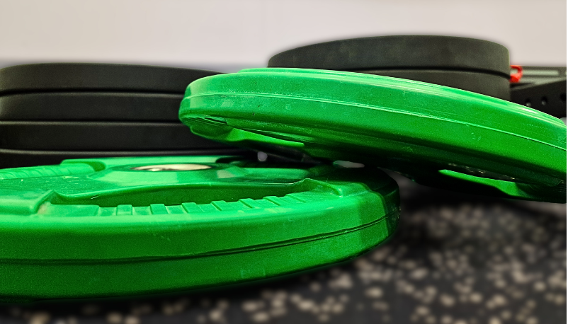 Pienryhmävalmennus – harjoittelu kahvakuulilla